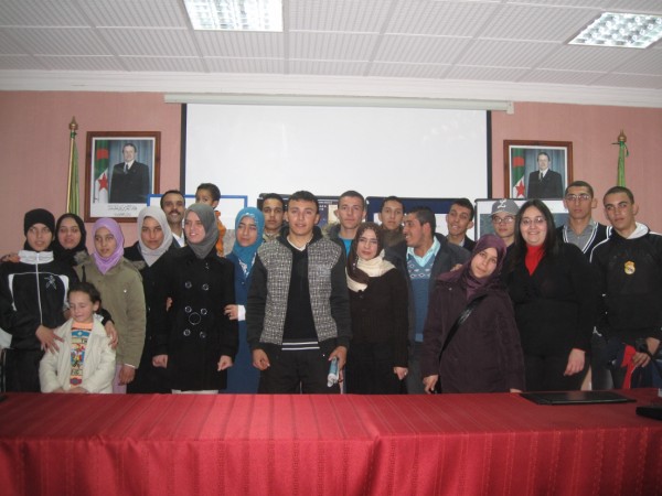 Des  lycéens des établissements scolaires Mohamed BOUDIAF, Malek BENNABI , Ahmed  LAMARCHI et du CEM Bouslimani SAAD de la Wilaya de Blida en visite à  l’ASAL.